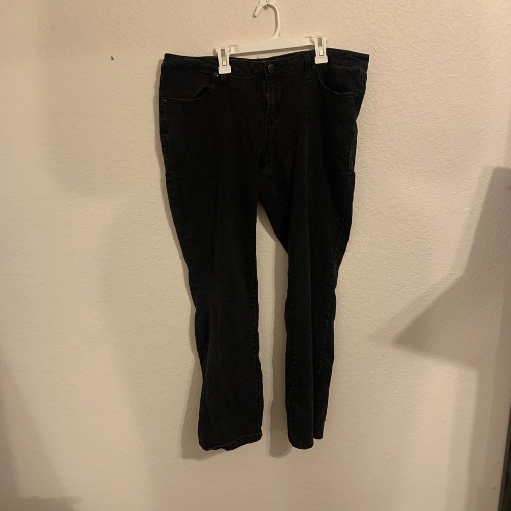 Black skinny jeans